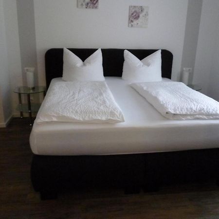 Hotel Garni Reis Treis-Karden Bagian luar foto