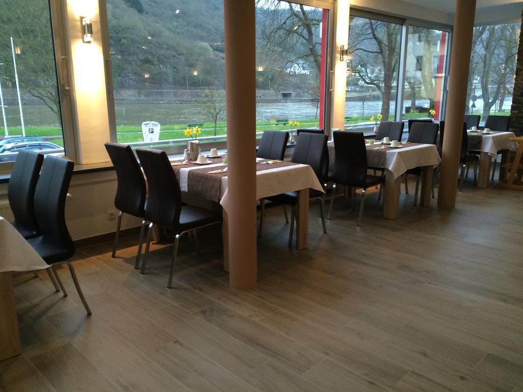 Hotel Garni Reis Treis-Karden Bagian luar foto