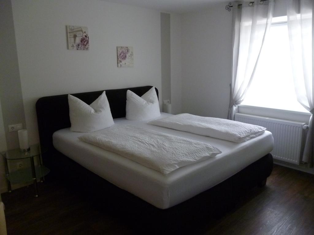 Hotel Garni Reis Treis-Karden Ruang foto