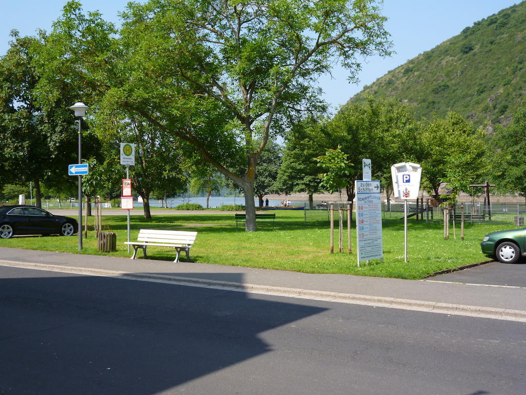 Hotel Garni Reis Treis-Karden Bagian luar foto