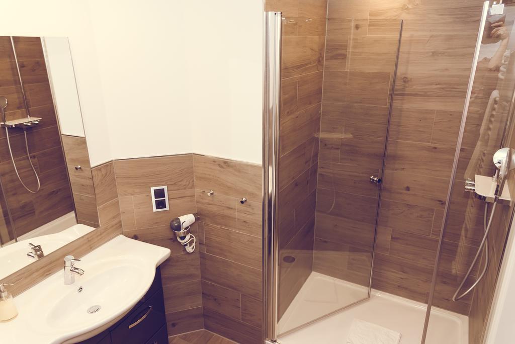 Hotel Garni Reis Treis-Karden Bagian luar foto